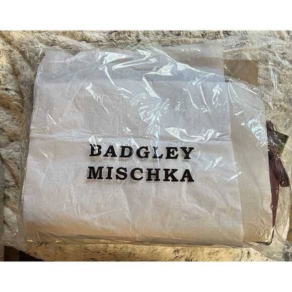 Badgley Mischka Wine Vegan Leather Crossbody Bag NWT - Picture 6 of 8